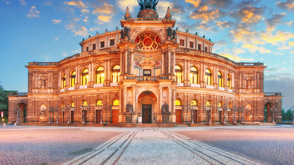 Semperoper Dresden opening hours
