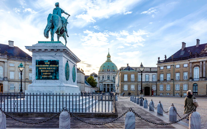 Amalienborg Palace Museum Skip-the-Line Private Tour