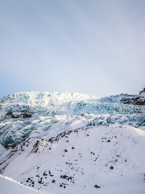 Guests hiking on Vatnajökull Glacier in Iceland.
