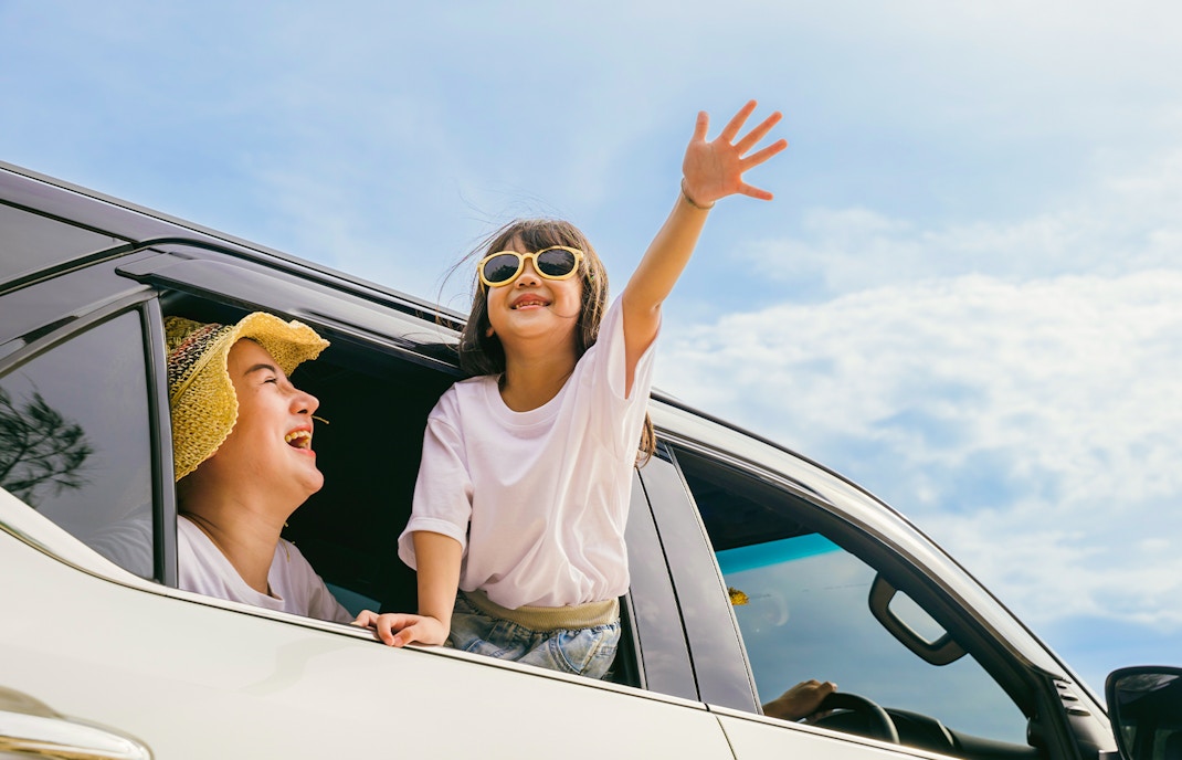 Família no carro