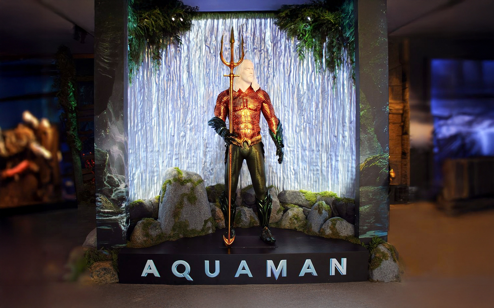 Aquaman statue display at Warner Bros. Studios Hollywood.