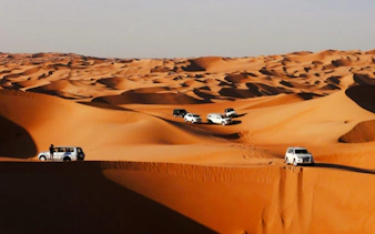 ørkensafari i dubai red dunes med grillmiddag, kamelridning, sandbrett og hotelltransport-4