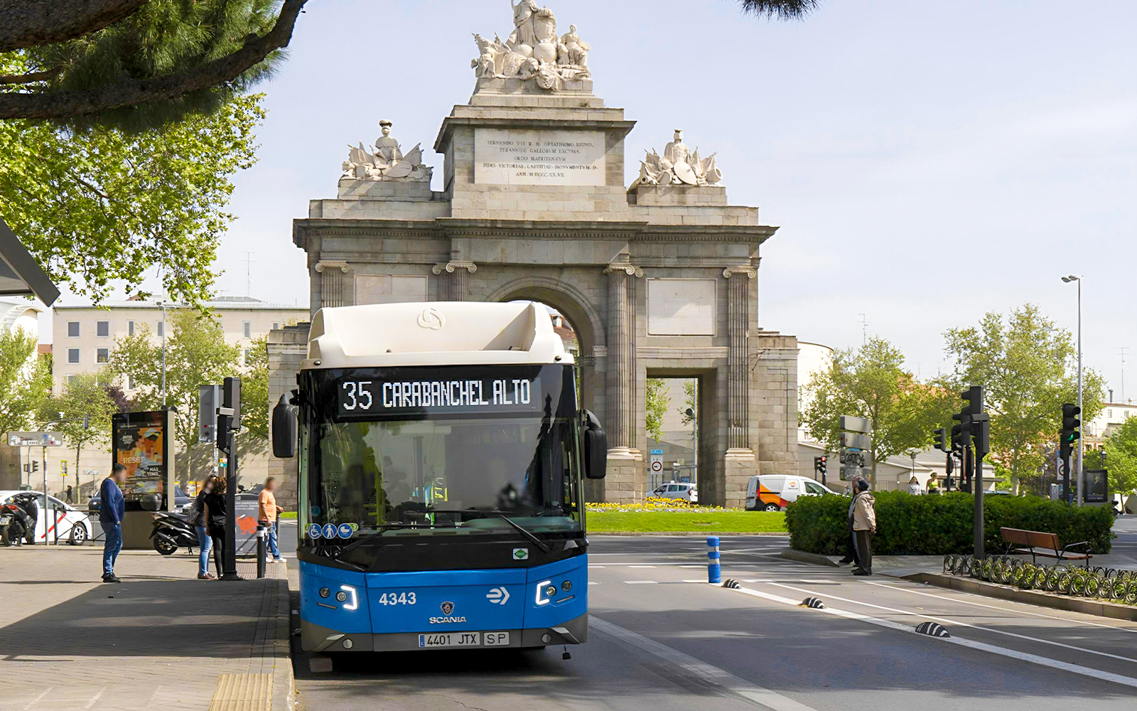 Bus in front of Puerta de Toledo, Madrid, heading to Carabanchel Alto.