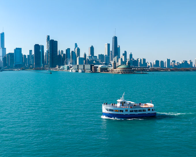 45-Min Lake Michigan Tour by Shoreline