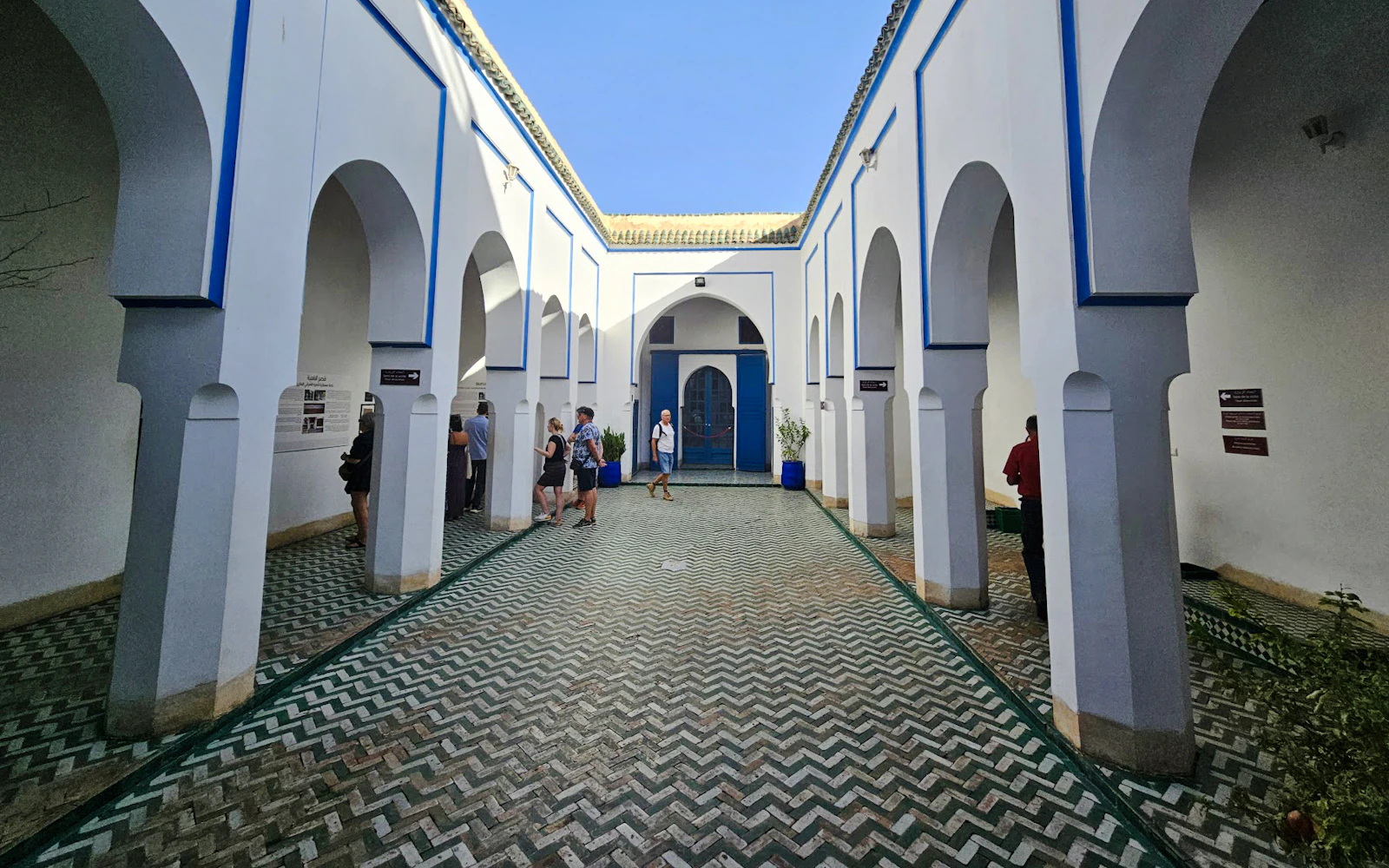 Marrakech Guided Walking Tour: Saadian Tombs, Bahia Palace and Medina Souks Image 3