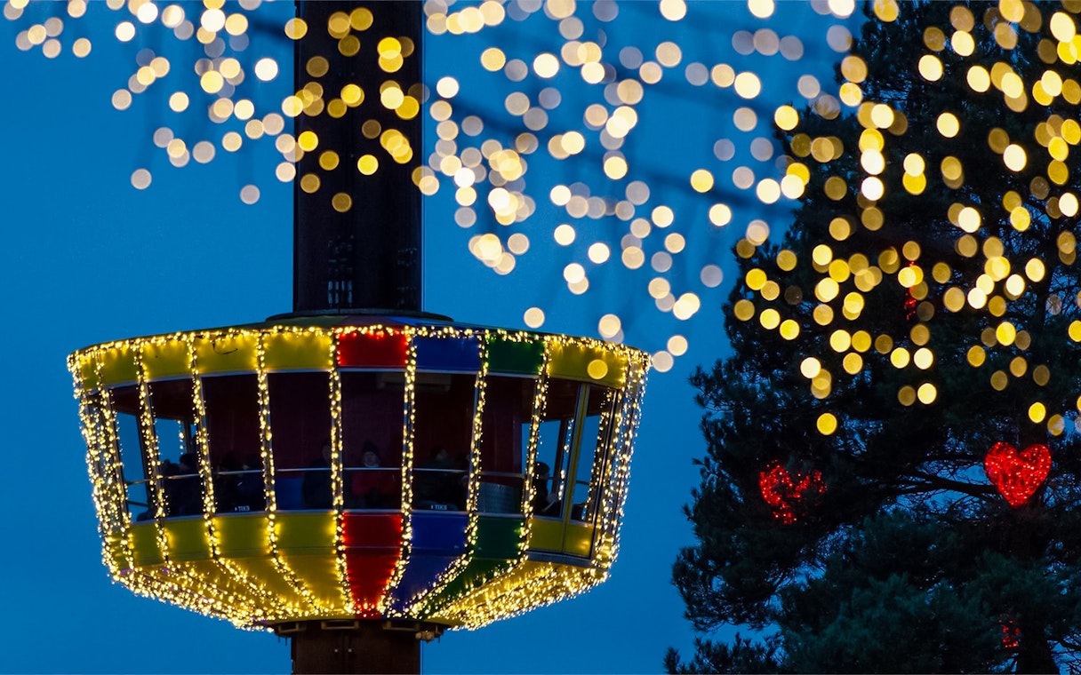 Festive lights on a ride at LEGOLAND® Billund during Christmas.