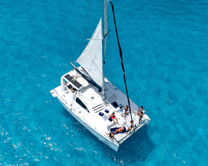 Isla Mujeres Tour with Catamaran, Snorkeling & Beach Club