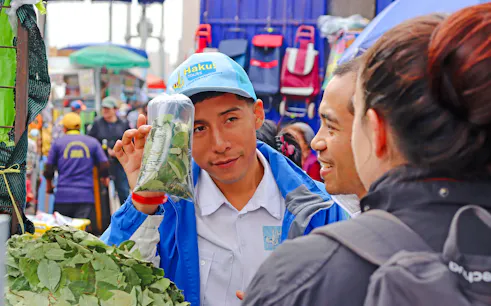 lima: piesza wycieczka po targu gamarra i targu szamańskich czarownic-1
