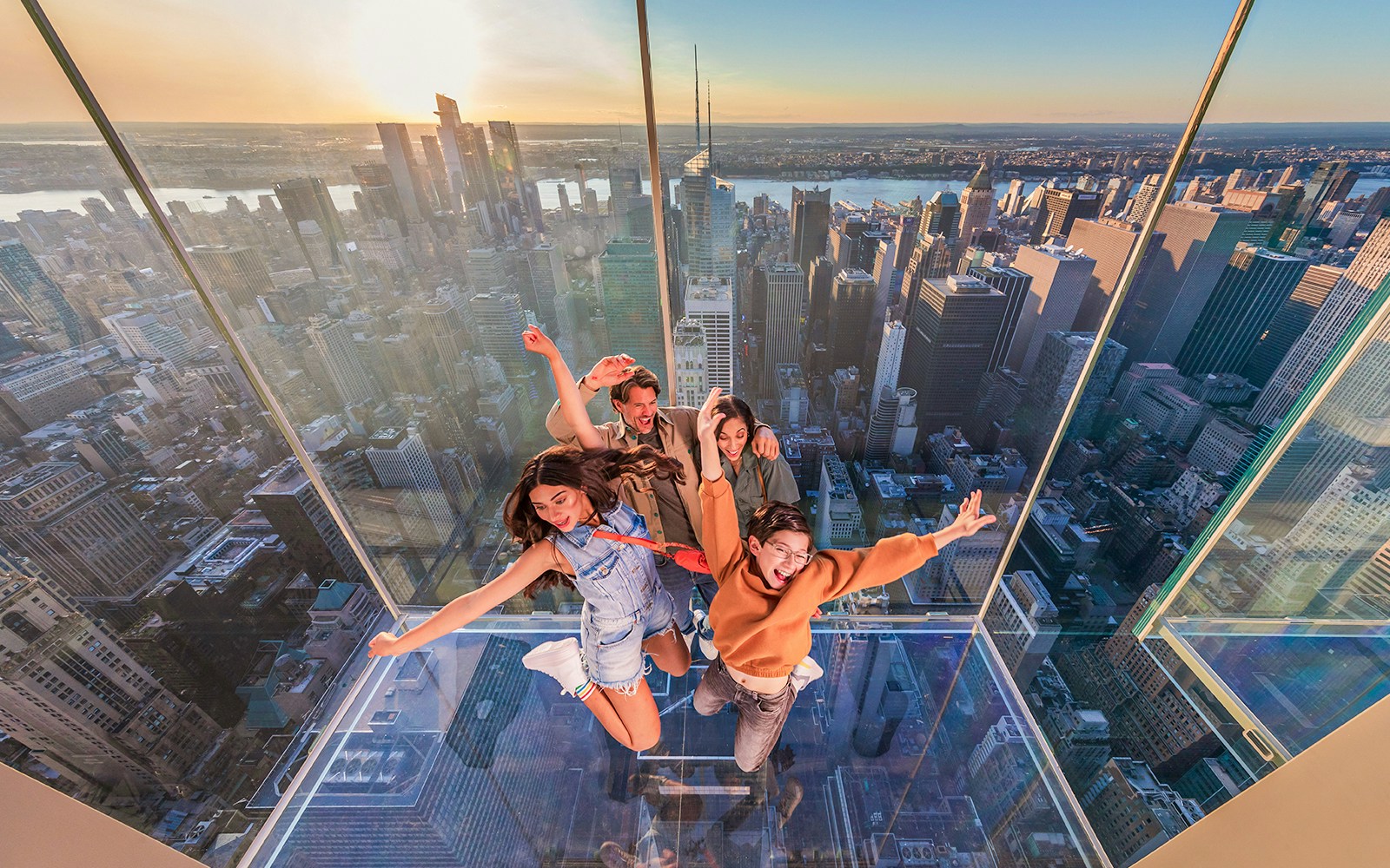 SUMMIT One Vanderbilt LEVITATION