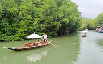 koh chang private salak khok mangrove gondola boat tour-5