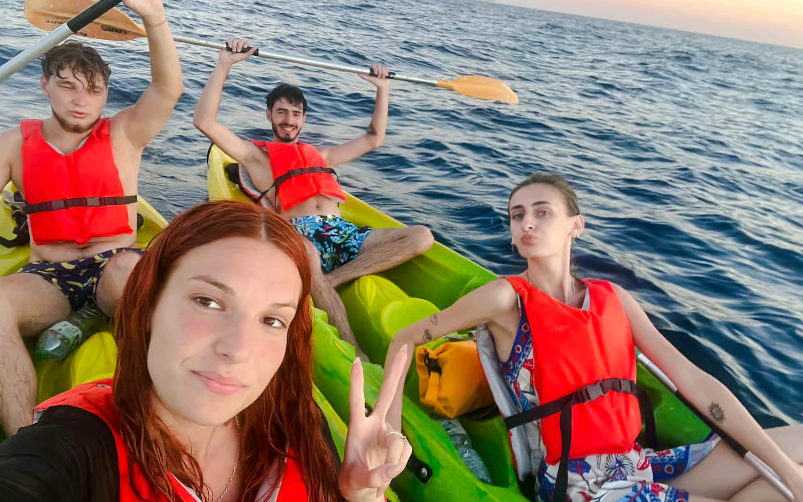 Cap d'Antibes and Billionaires' Bay Guided Kayak and Snorkeling Tour with Picnic or Aperitif Image 9