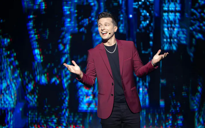 mat franco - magic reinvented nightly-4