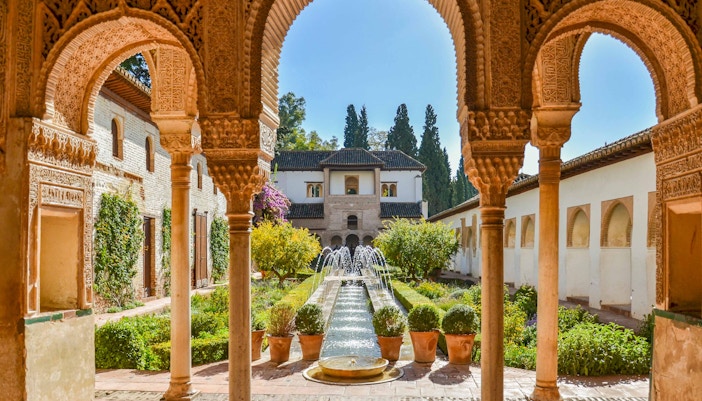 Inside Alhambra - Generalife Gardens