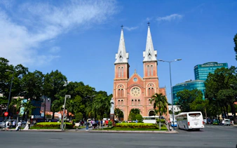 ho chi minh şehri’nin öne çıkan yerlerini kapsayan rehberli tur-1