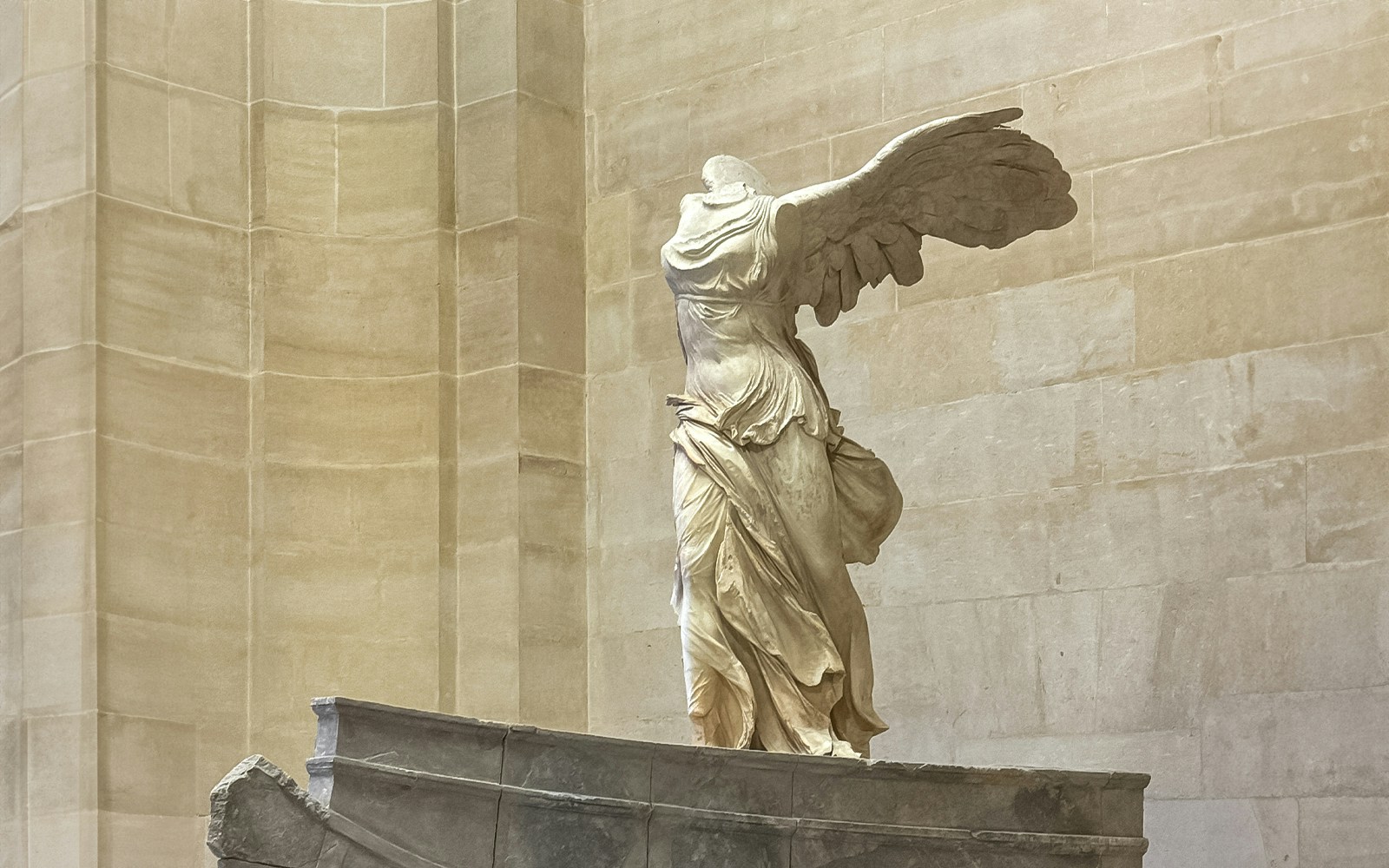 Winged Victory of Samothrace statue at Louvre Museum, Paris.