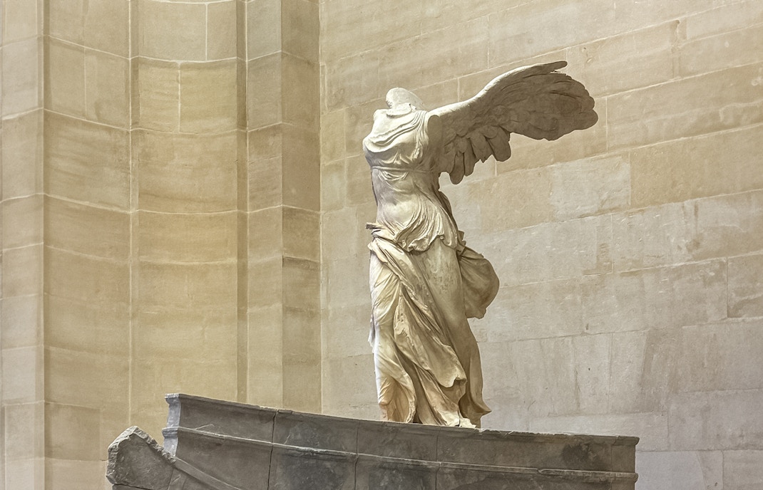 The Winged Victory of Samothrace has a hidden feature