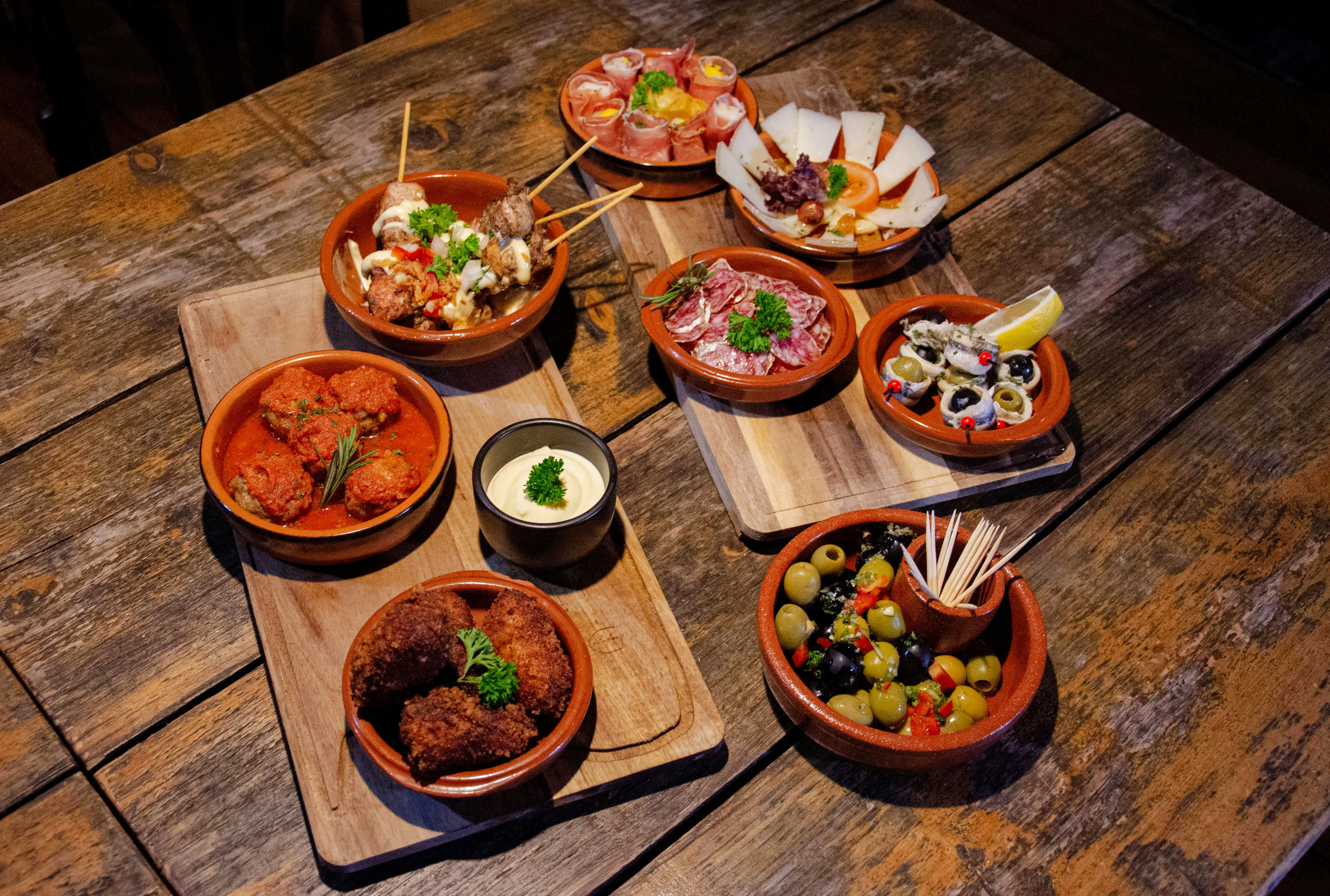 passeio a pé pelas ruelas noturnas de melbourne com tapas e bebidas-1