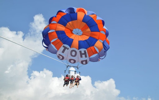 parasailing-erlebnis über dem meer bei nusa dua inklusive ausrüstung und abholung vom hotel-4