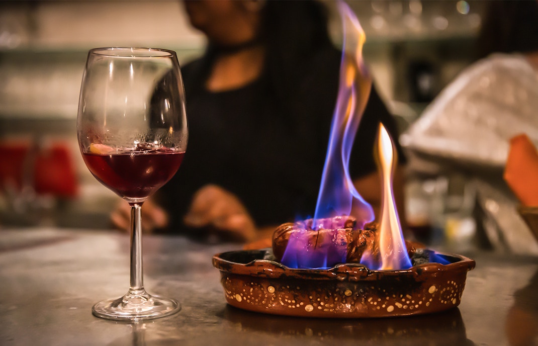 Traditional meal with a Fado show