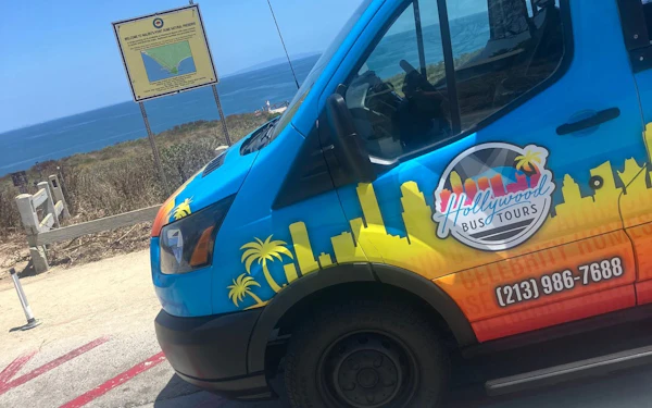 Santa Monica to Malibu: Beaches, PCH and Celebrity Homes Open Air Tour