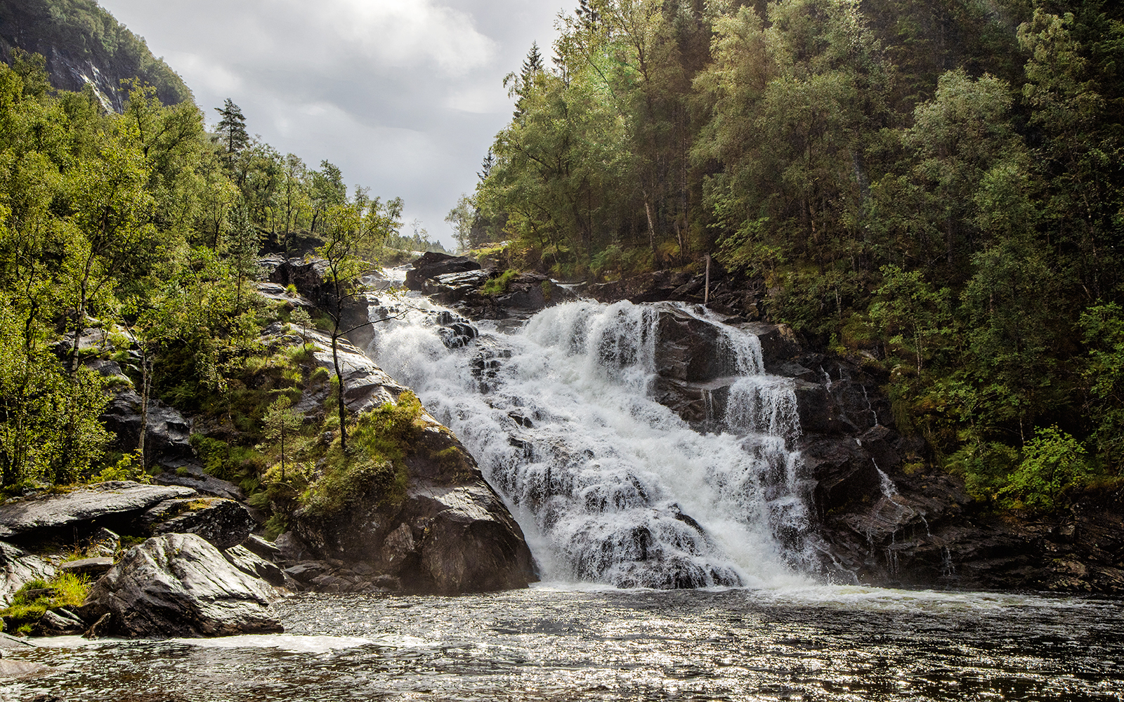 Cascada de Mørkhølsfossen