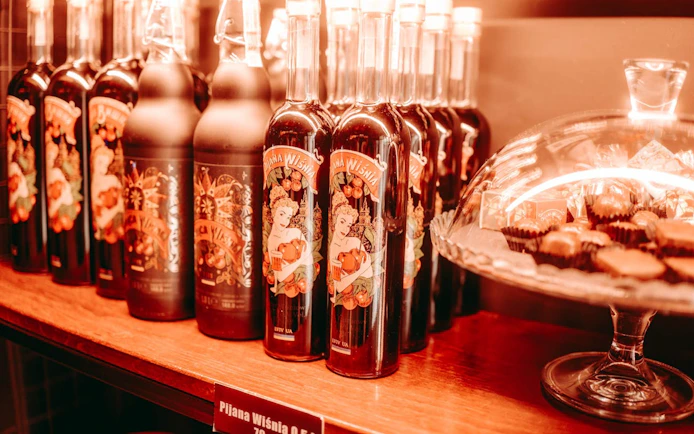 Krakow Hidden Bars & Polish Tapas Experience in Jewish Quart
