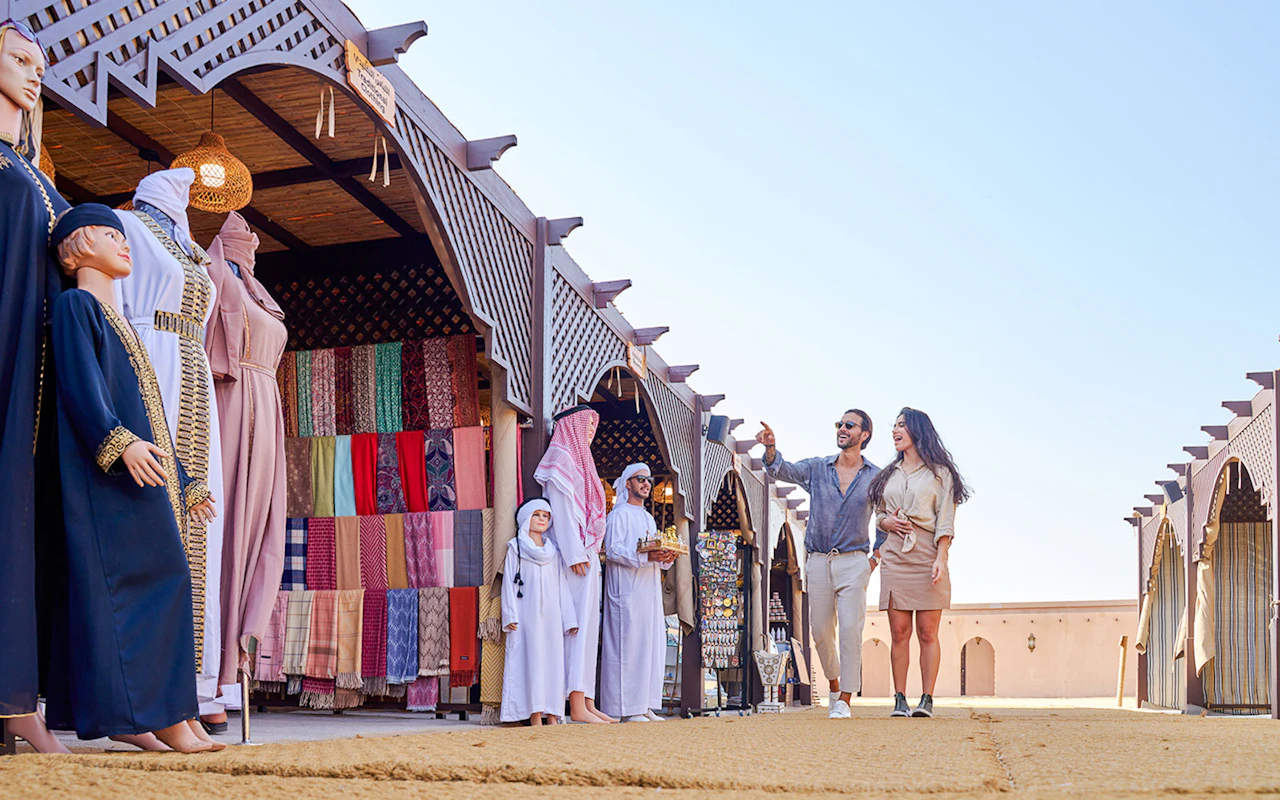 Instagram-Favorit: Noble Camp Wüstensafari mit Gourmet-Dinner & Live-Unterhaltung — 9