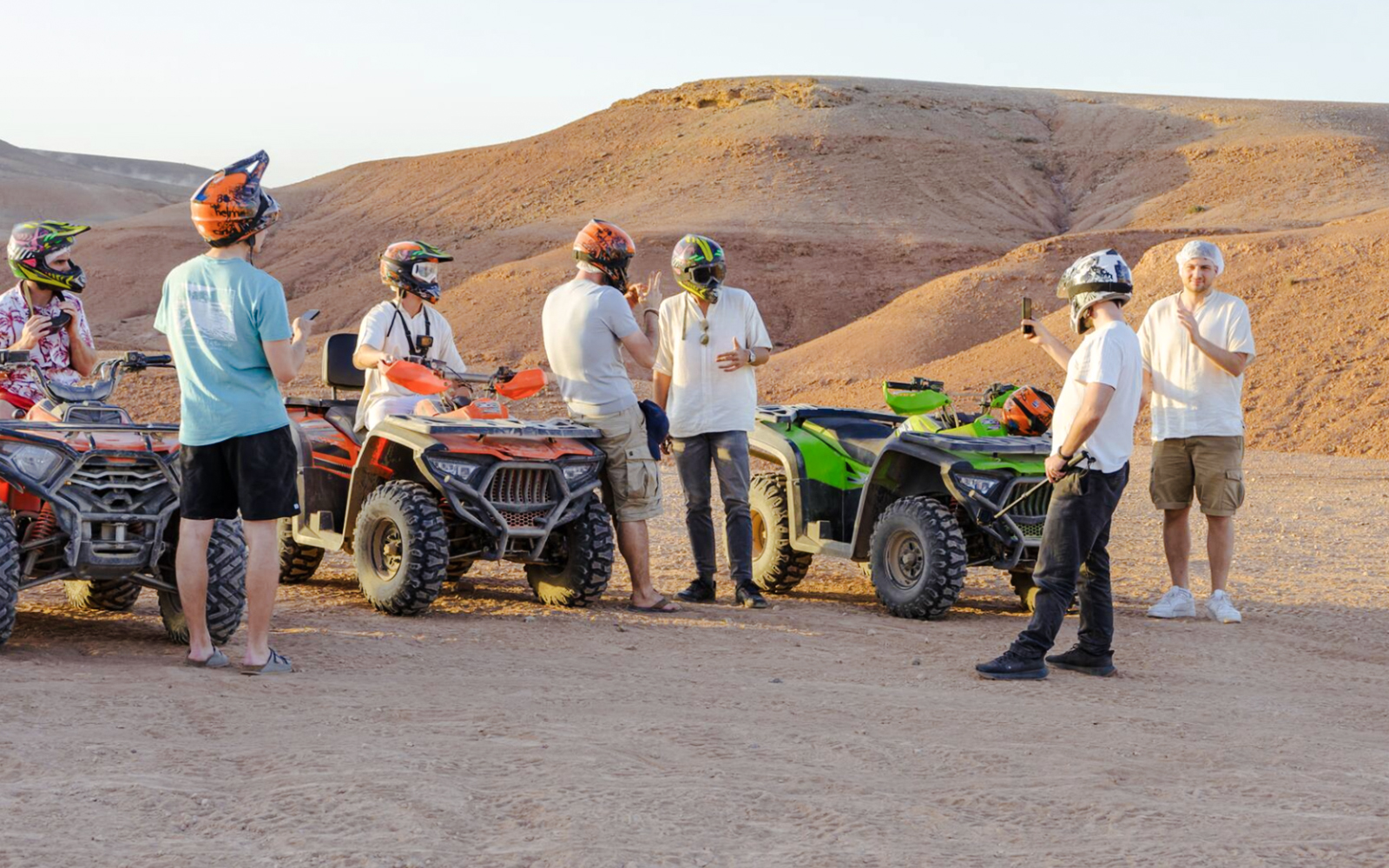 Quad, cena y espectáculo cultural