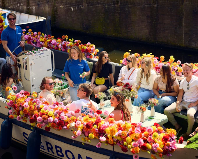 Amsterdam: City Highlights Cruise on a Luxury Flower Boat