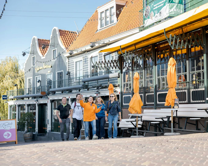 From Amsterdam: Small-Group Zaanse Schans & Volendam Guided Tour with Windmill Cruise, Cheese Tasting & Free Stroopwafel (Product 52815)