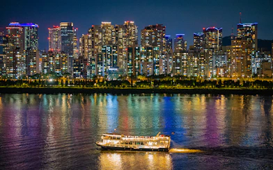 Moonlight cruise on Han River with Seoul skyline, Eland Cruise.