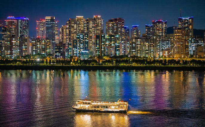 Moonlight cruise on Han River with Seoul skyline, Eland Cruise.