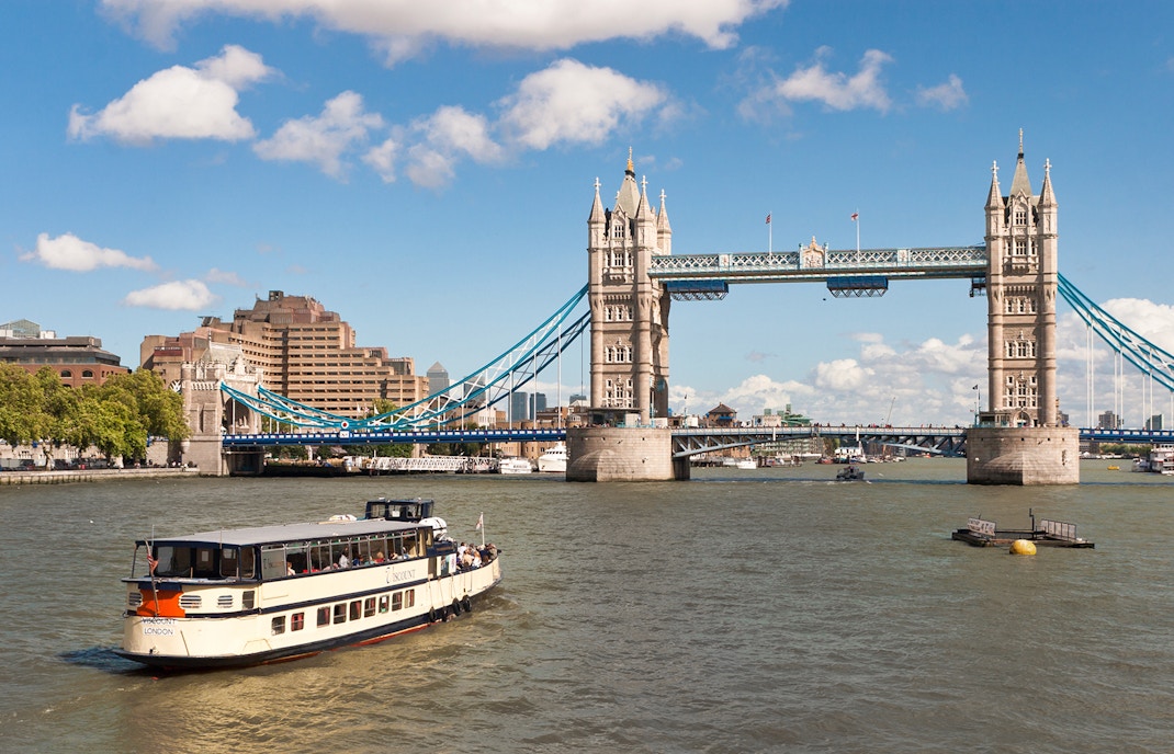 Getting to <Royal Observatory Greenwich> by boat