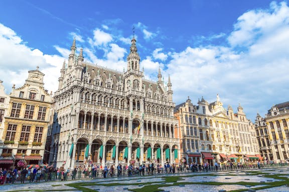 full-day guided tour of brussels from amsterdam-6