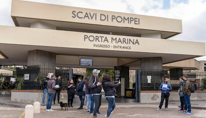 Pompeii entrance