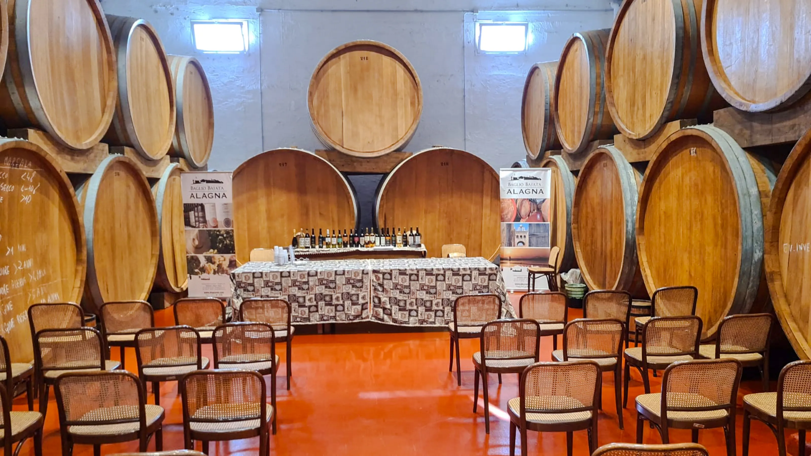 Marsala Private Winery Tour with Wine Tasting and Light Lunch