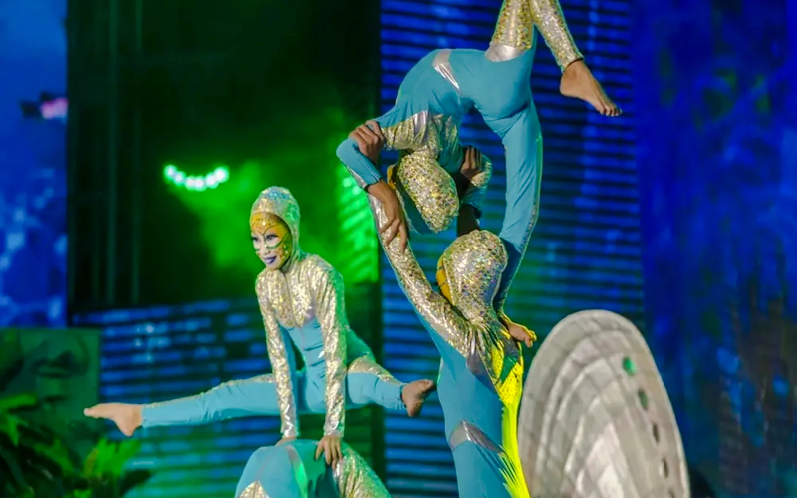 Antalya: The Land of Legends Night Show & Boat Parade with Round-Trip Hotel Transfers Image 2