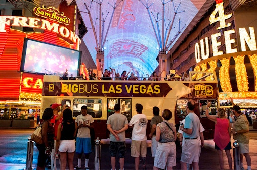 Big Bus: tour noturno de ônibus em Las Vegas