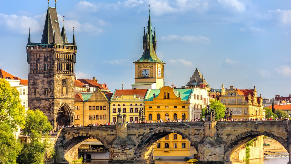 prague dinner cruise