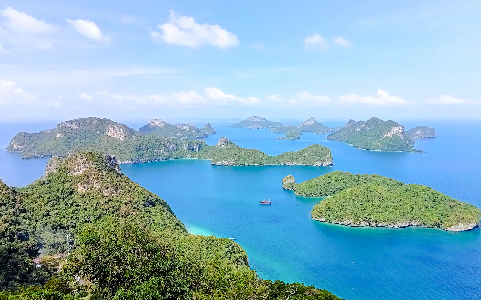 From Ko Samui: Ang Thong National Marine Park Speedboat Tour with Kayaking