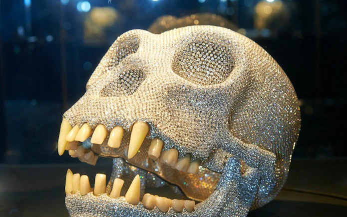 Diamond-encrusted skull exhibit at Stichting Diamant Museum Amsterdam.