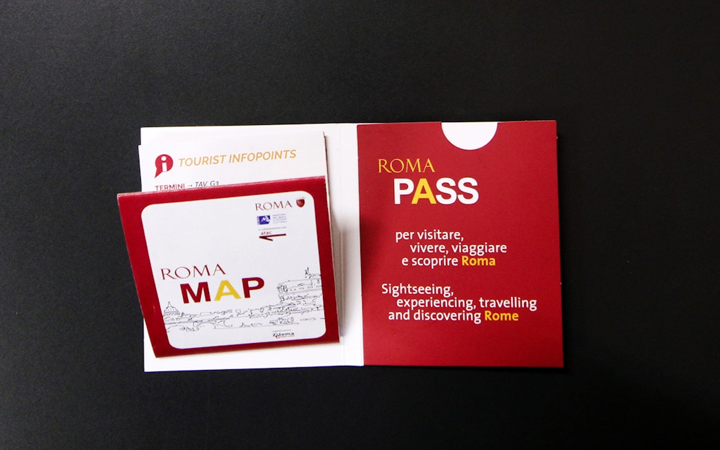 Roma Pass and map for sightseeing and travel in Rome.