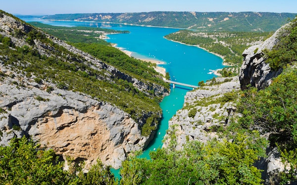 From Nice: Gorges du Verdon & Lake of Sainte Croix Day Tour