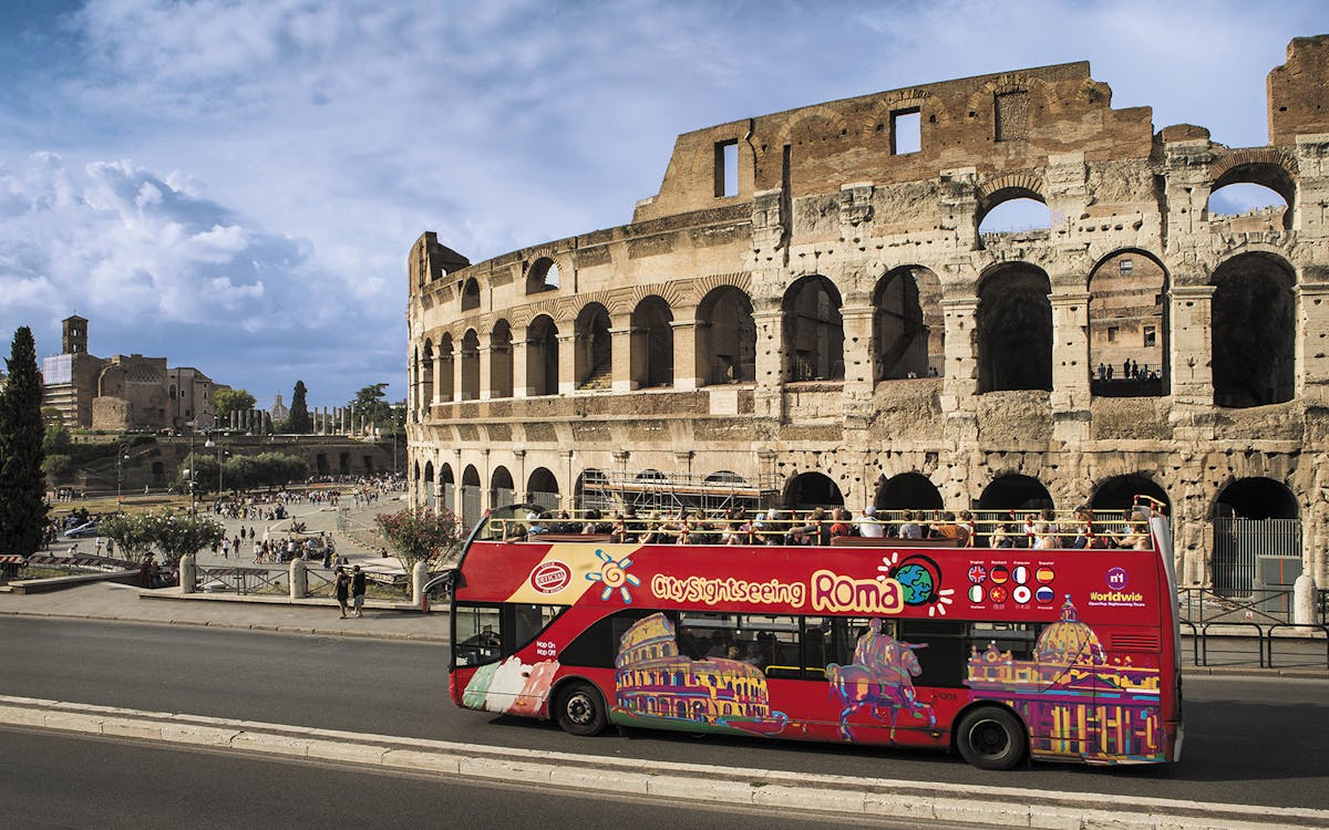 combo: biglietti salta la coda leonardo da vinci experience biglietti skip-the-line + tour hop-on-hop-off 24/48 ore di roma-8 combo: biglietti salta la coda leonardo da vinci experience biglietti skip-the-line + tour hop-on-hop-off 24/48 ore di roma-8
