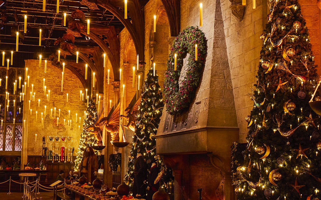 Great Hall decorated for Christmas at Hogwarts, The Making of Harry Potter Studio Tour, Tokyo.