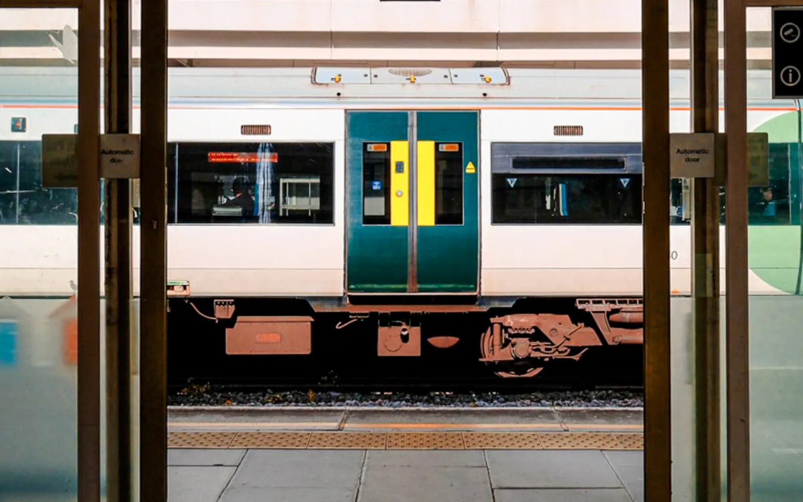 Train at London St Pancras International station platform.