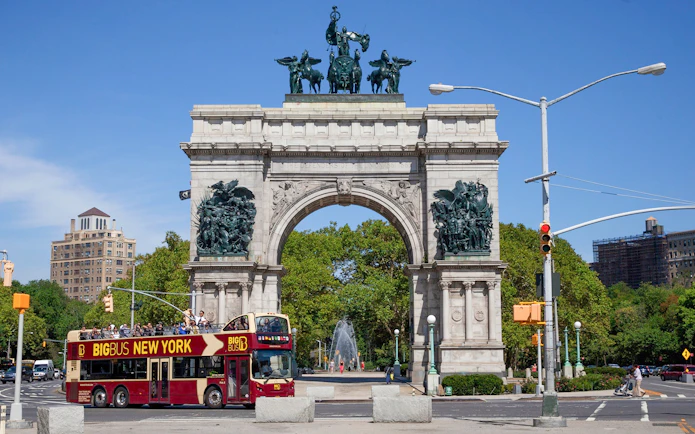 Big Bus: New York City Hop-on Hop-off Bus Tour