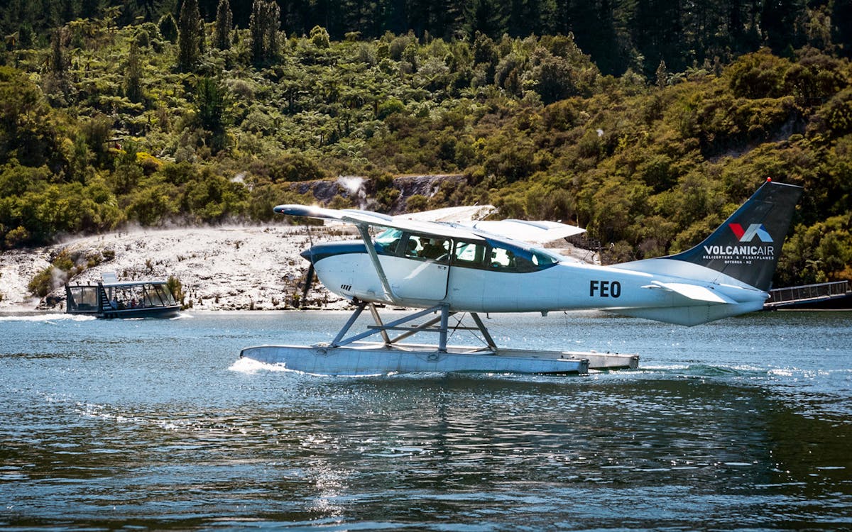 floatplane tour of mount tarawera & orakei korako valley-7 floatplane tour of mount tarawera & orakei korako valley-7