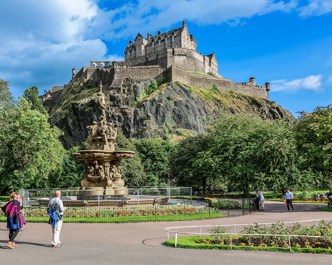 Edinburgh Castle and Royal Mile Guided Tour and Entry Ticket