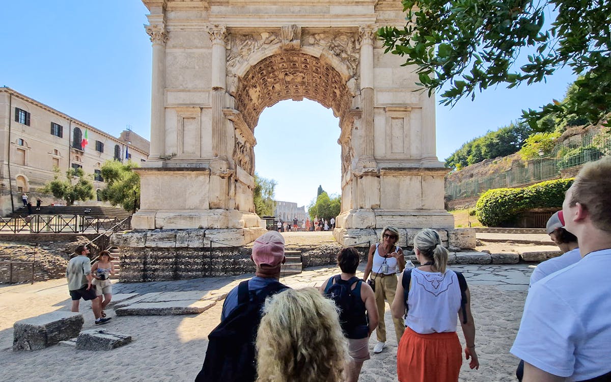 Roman Forum, guided tour, walk on